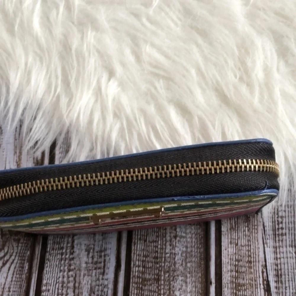Stella & Dot polka dot striped wallet